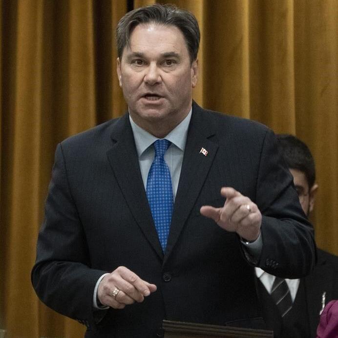 Recent resignations suggest industry has too much sway with Health Canada: NDP